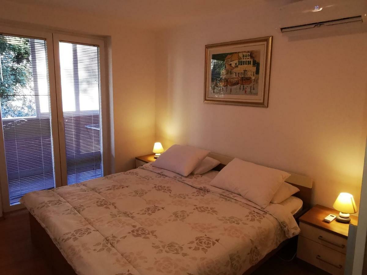 Comfortable 3* Apartment Lapad Center Dubrovník Exteriér fotografie